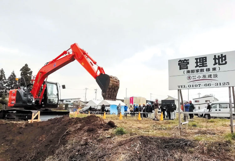 在北上市内举办ict工程机械学习会的场景